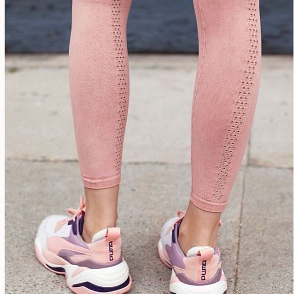 Free People Movement High Rise Good Karma Leggings Desert Dune XS/S - Picture 5 of 13